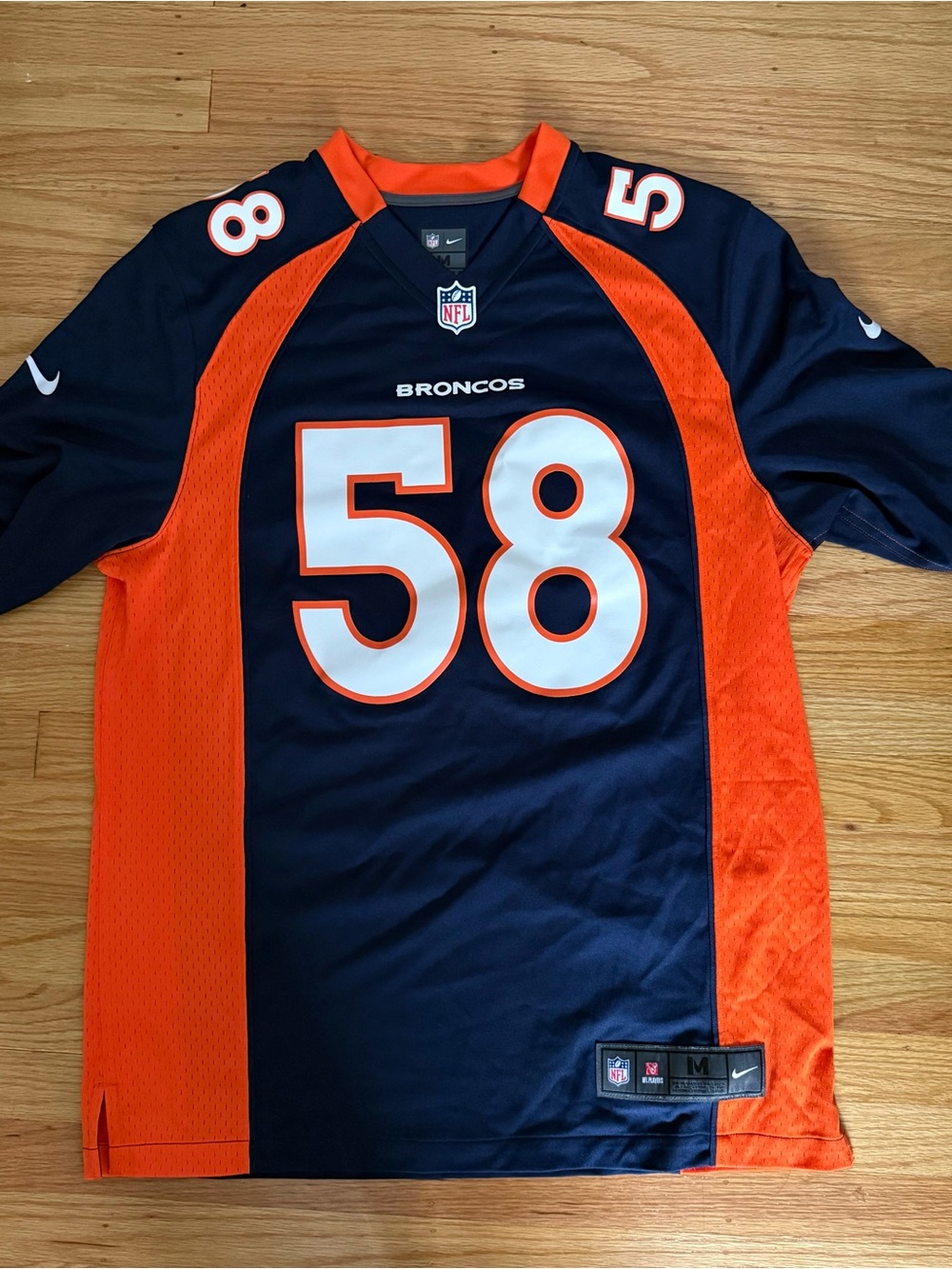 Denver Broncos Von Miller Nike Jersey - Medium